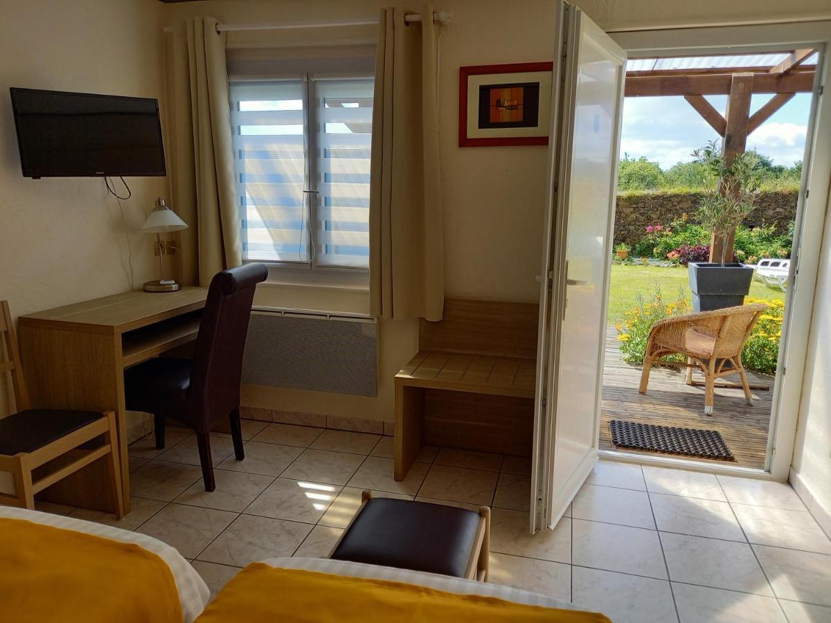 Le Relais De Launay Ploubazlanec Eksteriør billede