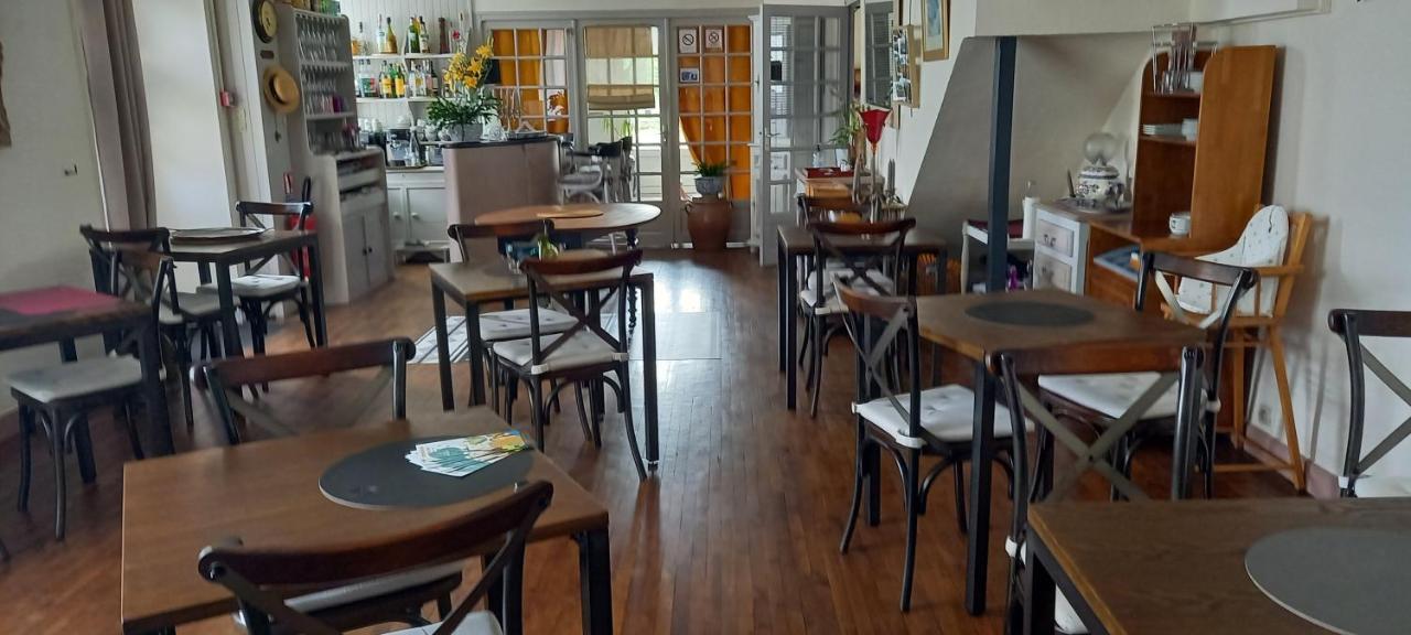 Le Relais De Launay Ploubazlanec Eksteriør billede