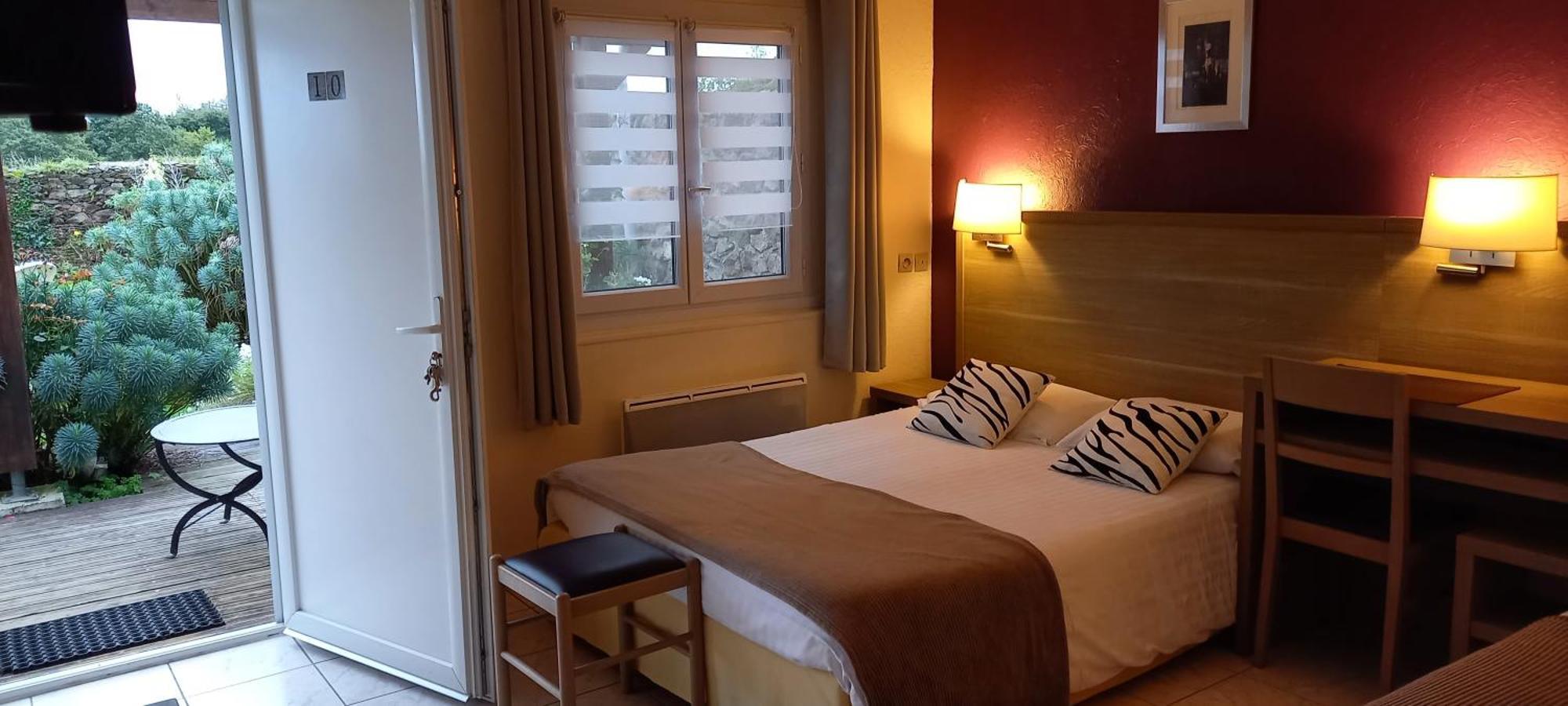 Le Relais De Launay Ploubazlanec Eksteriør billede